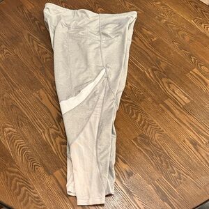 Avia Gray and White Athletic Leggings